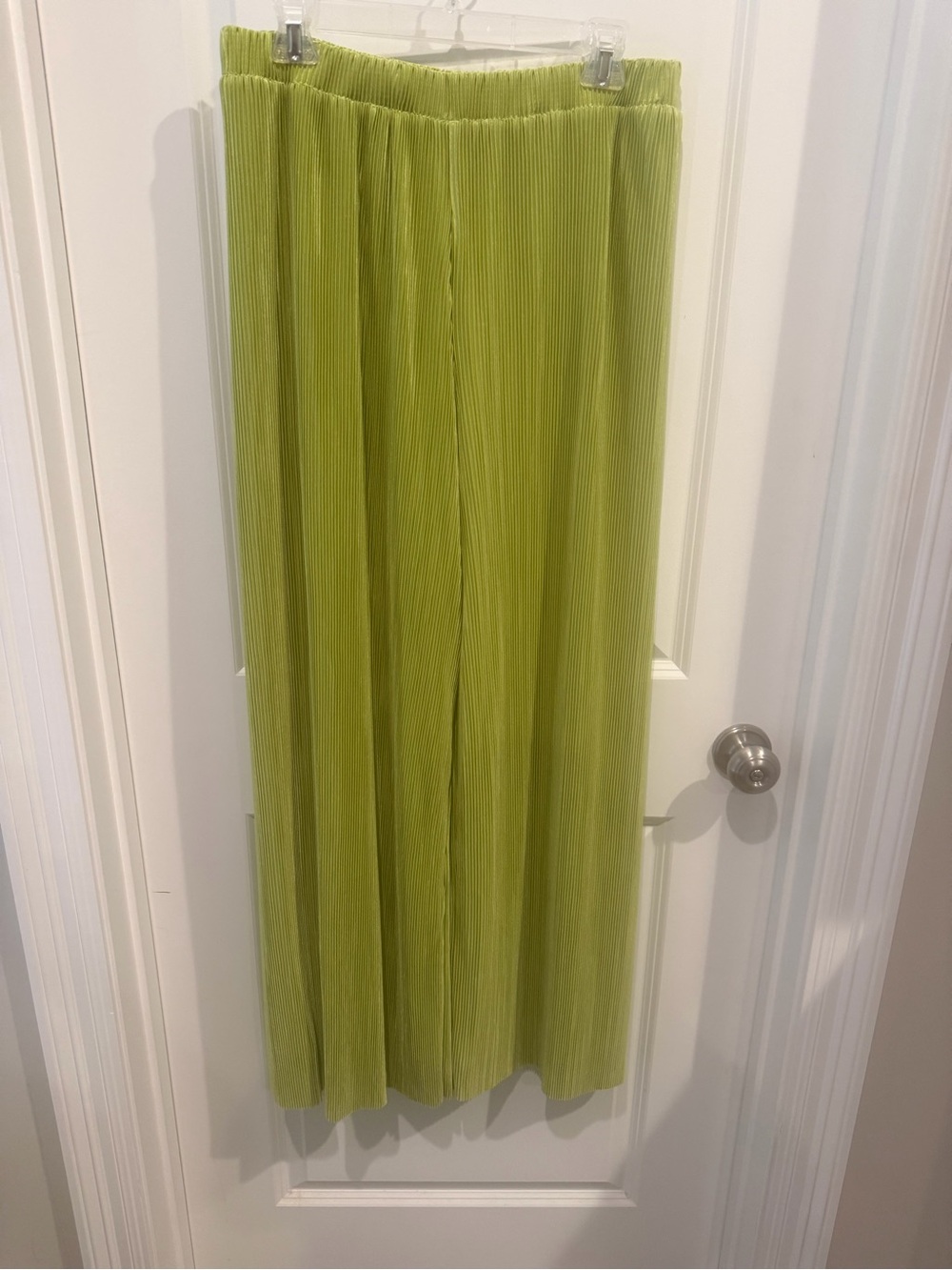 NWT Day + Moon Pleated High Waisted Wide Legs Long Pants Size Large